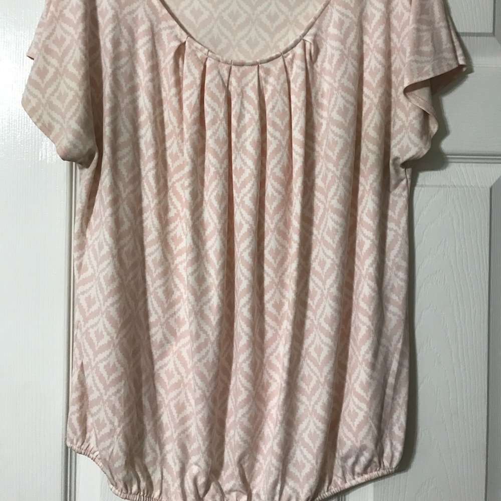 Women’s New York & Company top